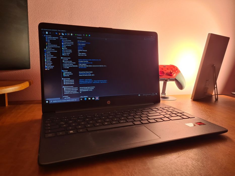 HP Laptop 15s AMD 3 3250u 8/128