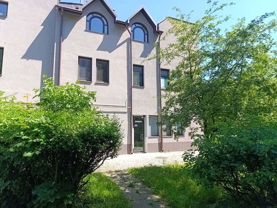 Wynajmę Lokal handlowo-usługowy