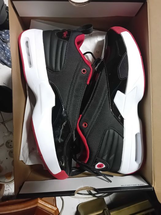 Buty sportowe Jordan  MAX AURA 6 44,5
