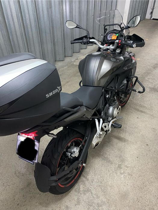 Benelli  trk  502