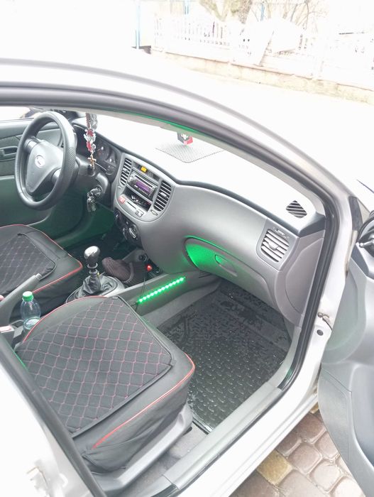 Кіа Rio продається