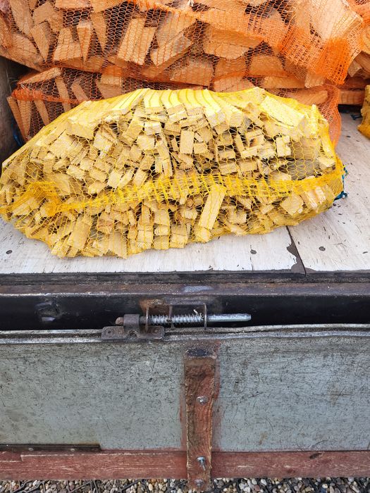 Drewno opałowe suche