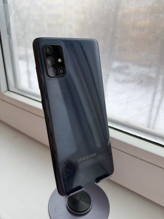 Samsung Galaxy A71.  6/128