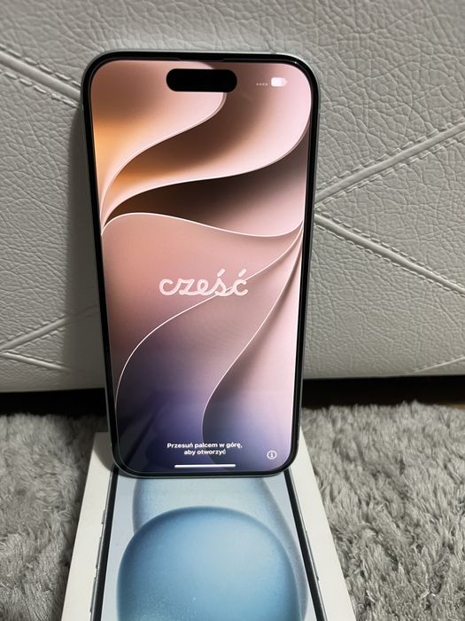 Iphone 15 jak NOWY