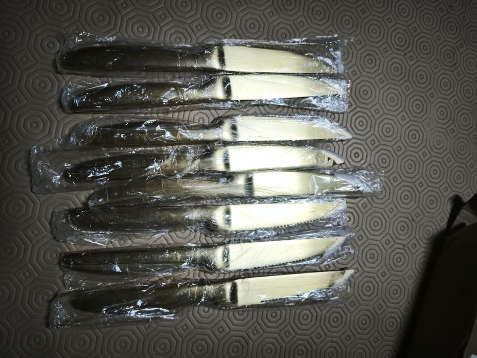 Conjunto de 8 facas luxuosas douradas de bife