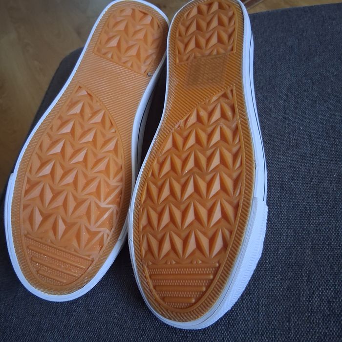 Trampki rozm 37 nowe