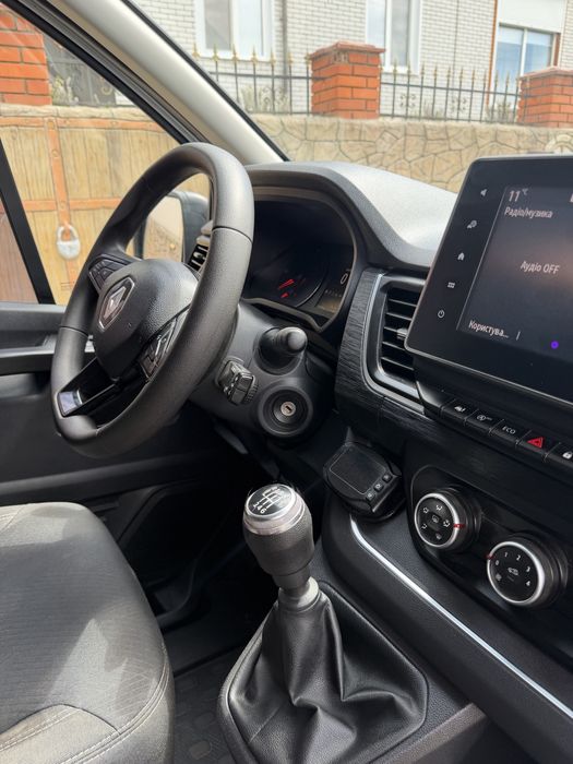 Продам Renault Trafic 2022