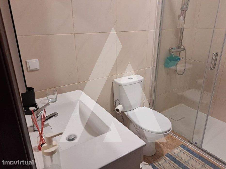 Apartamento T2 com terraço no Bairro do Liceu