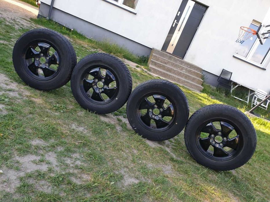 Felgi aluminiowe Hyundai Kia R15 5x114,3 6.0JX15 ET 46 centr 67,1mm