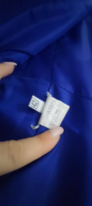 Продам приталенное пальто макси