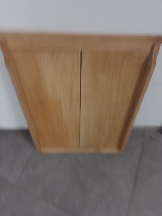 Sprzedam drewnianą stolnicę