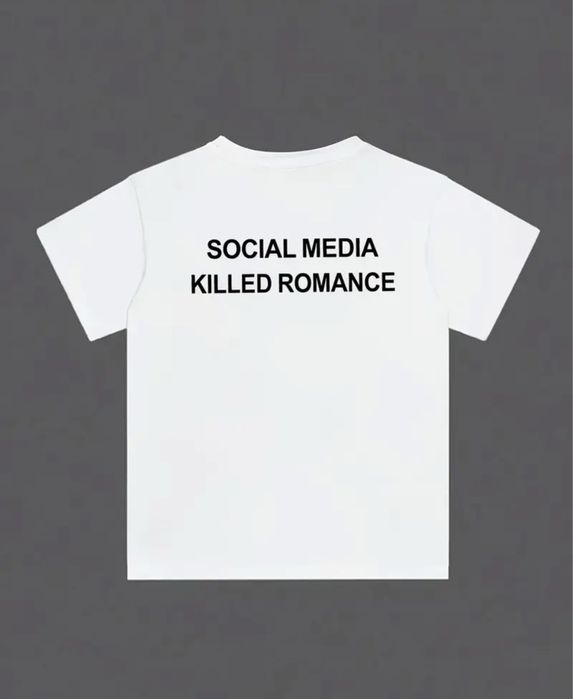 футболка social media killed romance