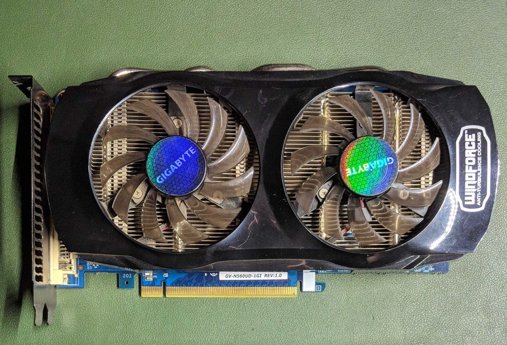 Gigabyte Gtx 560 Ti на ремонт или з/ч
