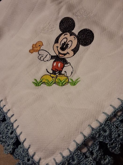 Fraldinhas para berço