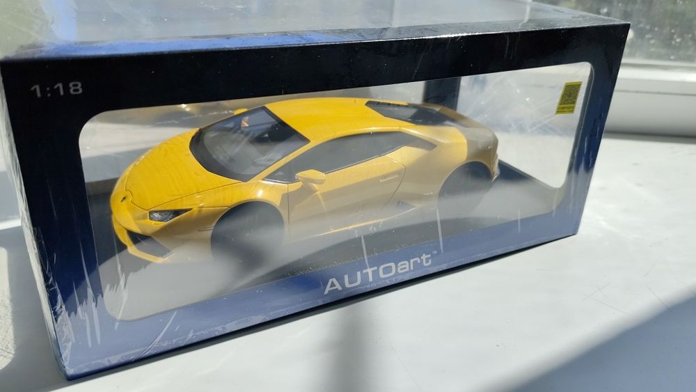 autoart 1:18 - купити предмети колекціонування - Ціна на OLX.ua