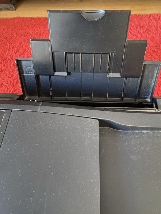 Máquina de fotocópias/digitalizador