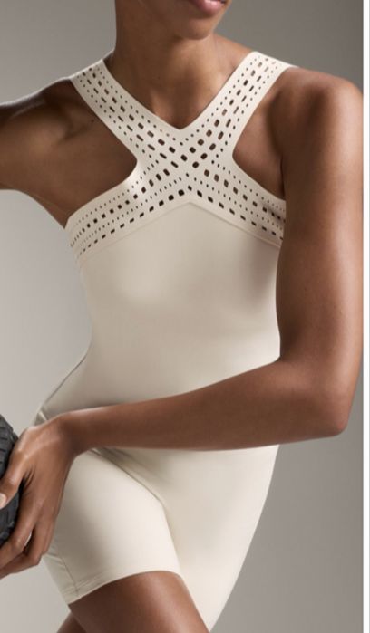 Продам новый комбинезон испанского бренда Oysho Osho