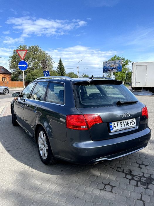 Продам ауді А4 б7 1.9 тді
