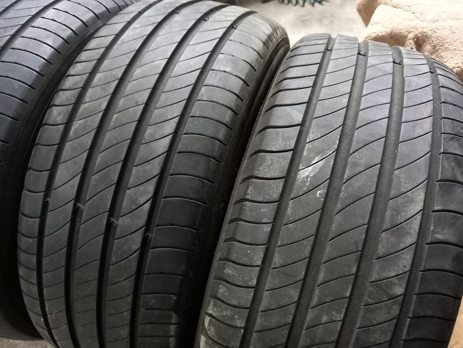 Продам шины 225 45 17 Мишлен Примаси 4