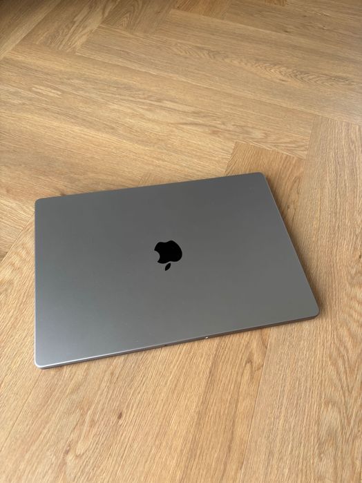Idealny MacBook Pro 16” 32/512 GB M1 Pro SPACE GRAY w idealnym stanie!