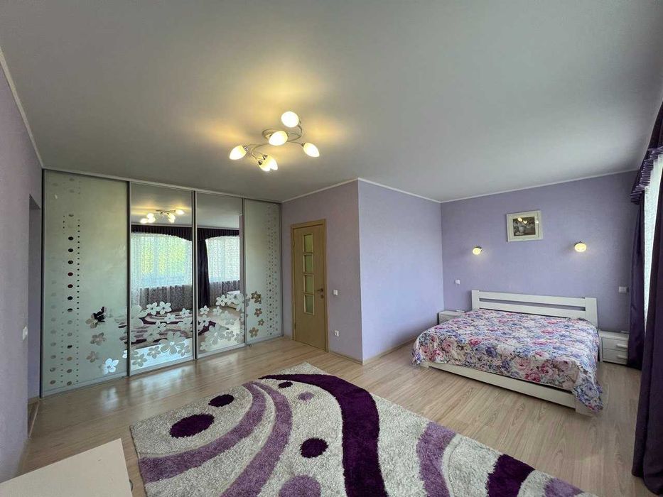 Продажа просторная 4ком квартира кирпичный дом Казакова Центр Гагарина