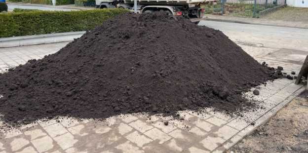 CZARNOZIEM ZIEMIA Ogrodowa KOMPOST naturalny Trawnik PRZESIANA 3- 23t