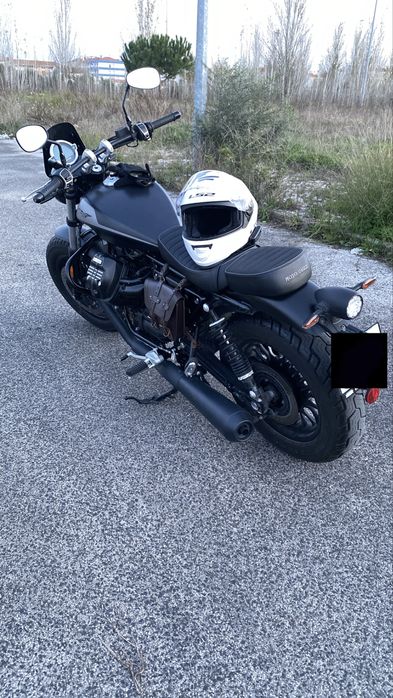 Moto Guzzi V9 Bobber