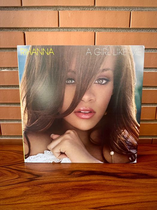 Disco vinil duplo Rihanna- A girl like Me