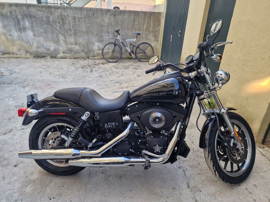Harley-Davidson FXDXI Dyna Super Glide Sport | Final de 2005 | 12.062 km | 1 Dono