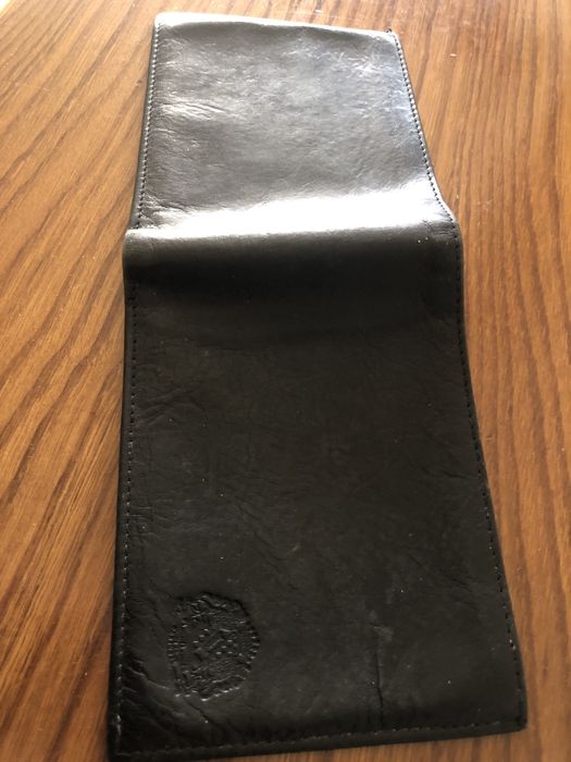 Carteiras e porta moedas em pele