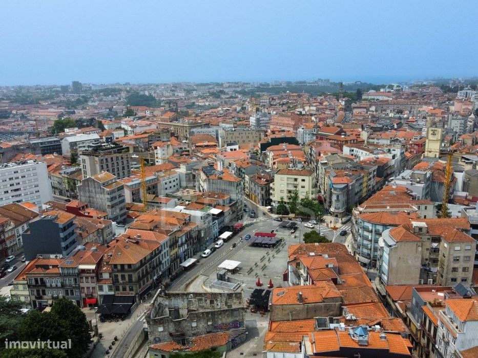 T2 renovado e pronto para habitar no Centro Histórico do Porto