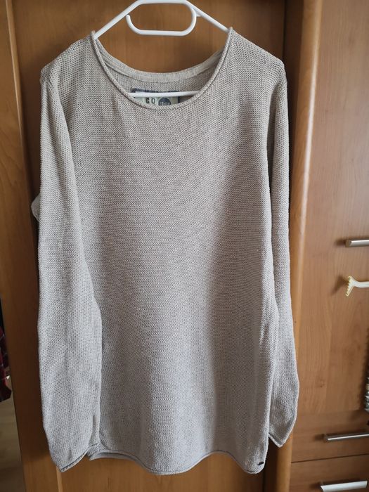 Sweterek damski beżowy