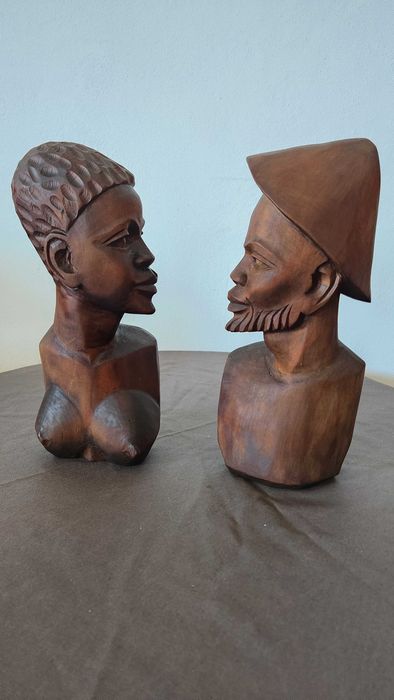 Arte africana - Estatueta em Pau Preto - Casal