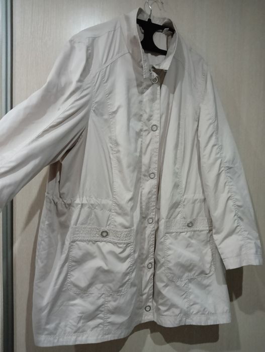 Damska kurtka jesienna 52/54 beżowa