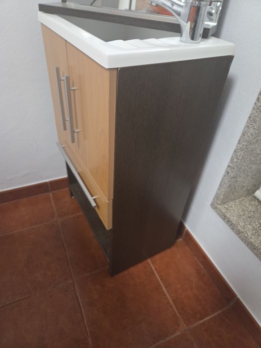 Móvel + Espelho casa de banho