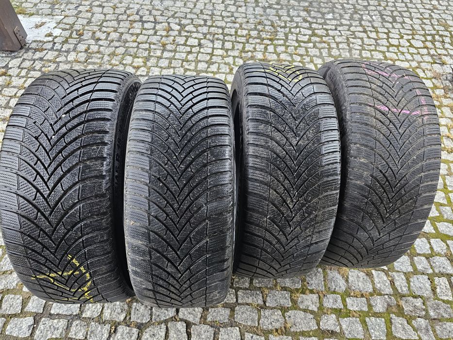 Semperit 245/45/18 opony zimowe