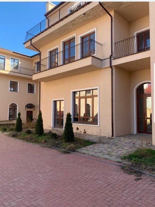 Здание 3 100 м2 на 27 сотках земли! Клиника, Представительство, Школа!