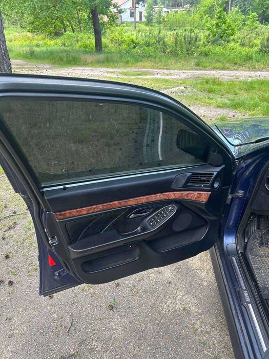 BMW E39 528 M52B28 Продаж або обмін з вашою доплатою