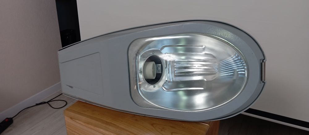 Вуличний лігтар.