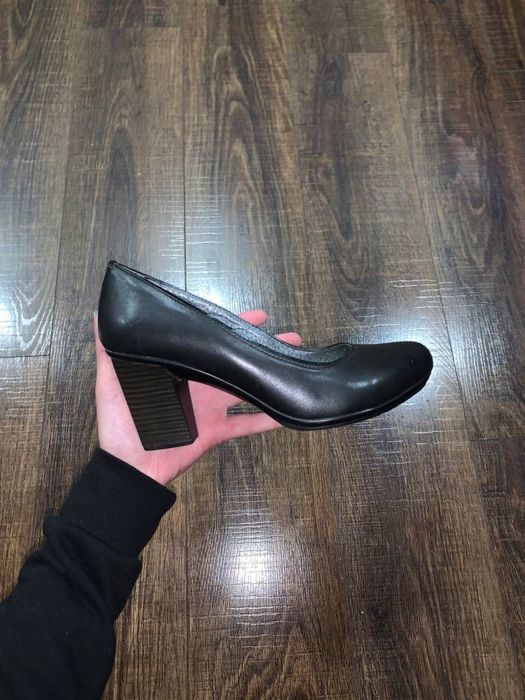 Туфлі жіночі