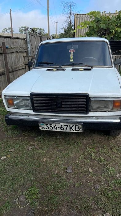Продам ваз 2107 бензин