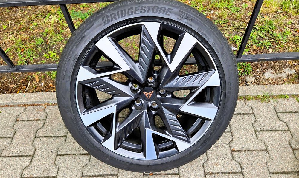 Cupra Formentor Koła 19 Cali Sandstorm Bridgestone Turanza T005 Lato Jak Nowe !!!