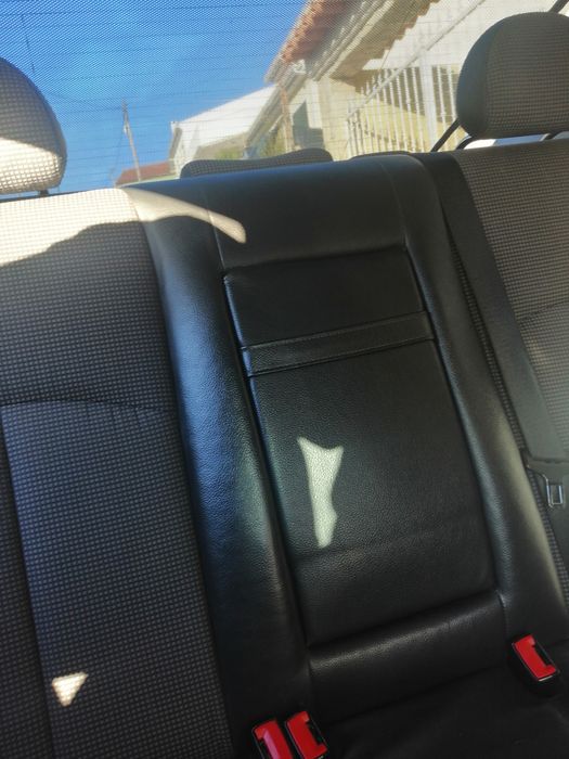 Mercedes E 220 2003 foto 3