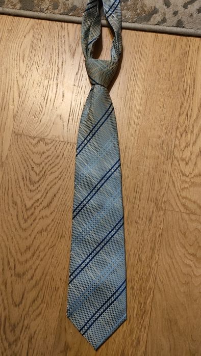 Krawat męski tanio