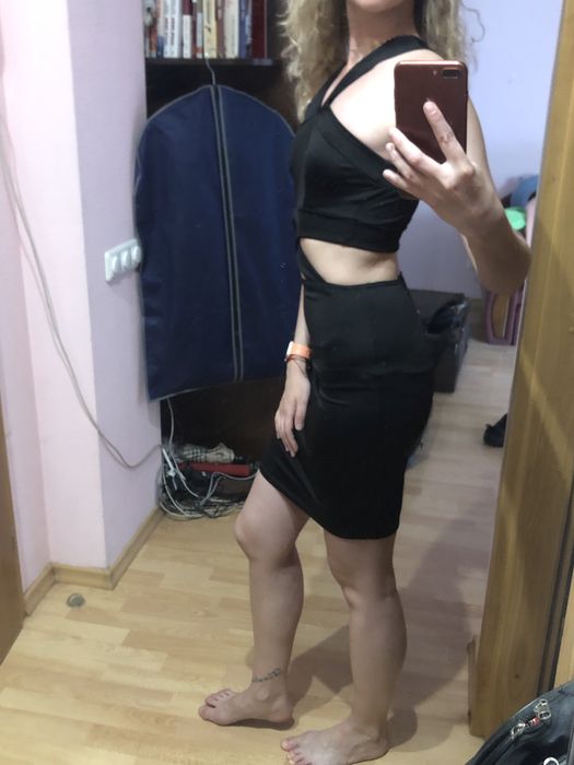 Платье чёрное новое