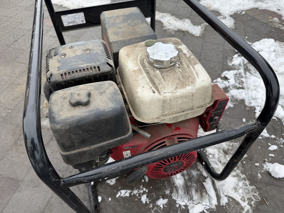 Продам генератор