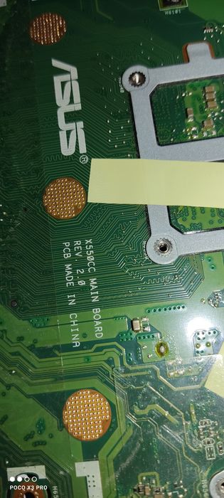 Материнська плата ASUS X550C i5-3230M / GeForce GT 740M / 2GB Б\У