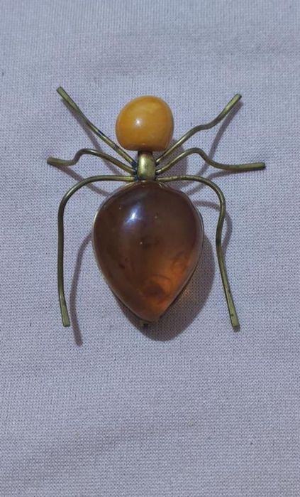 Брошь янтарь,бурштин,винтаж