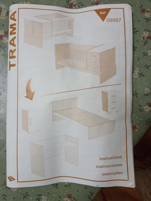 Cama convertível Trama