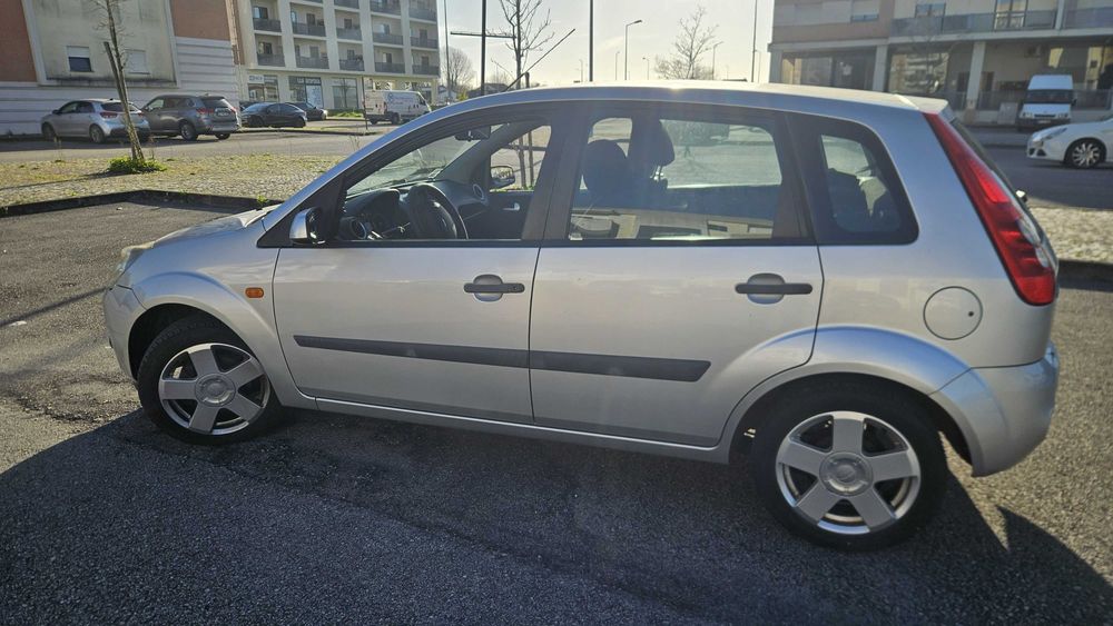 Ford Fiesta 1.4tdci 5 Lugares